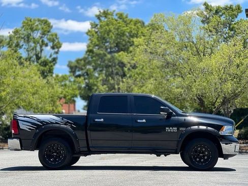 Used 2018 RAM 1500 Big Horn AWD/4WD image 4