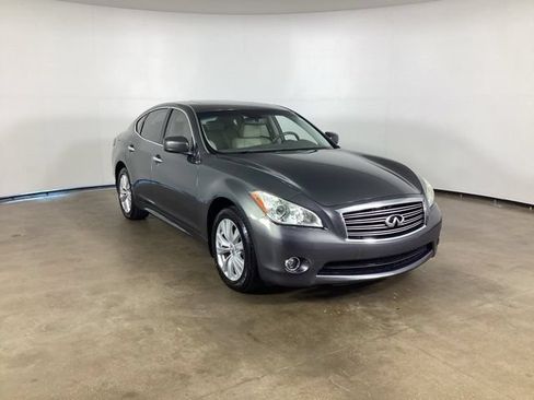 Used 2011 INFINITI M37 x w/ Premium Pkg AWD/4WD image 3