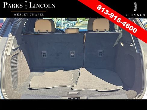 Certified 2023 Lincoln Corsair Reserve image 8