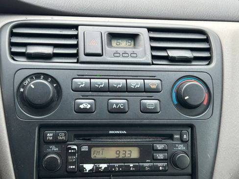 Used 2001 Honda Accord LX image 20