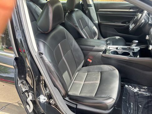 Used 2024 Nissan Altima 2.5 SR FWD image 47