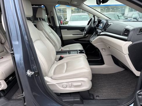 Certified 2025 Honda Odyssey EX-L image 9