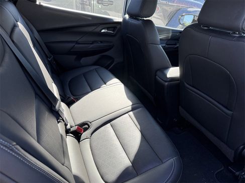 Used 2023 Chevrolet Bolt LT image 5