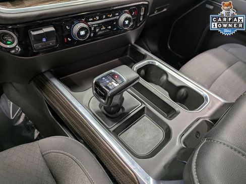 Used 2022 Chevrolet Silverado 1500 RST w/ Convenience Package II AWD/4WD image 15