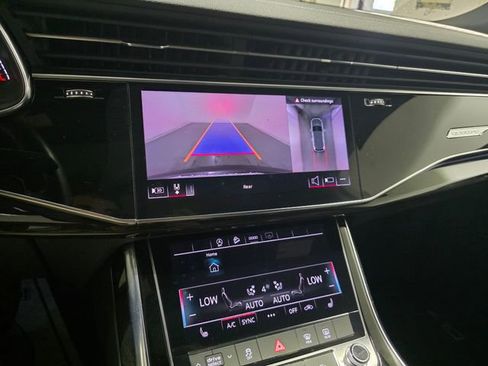 Used 2025 Audi Q7 2.0T Premium AWD/4WD image 22