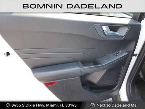 Used 2023 Ford Escape ST-Line w/ Tech Pack #1 image 10