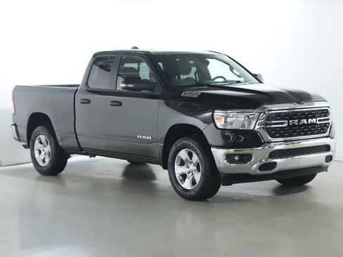 Used 2024 RAM 1500 Big Horn AWD/4WD image 9