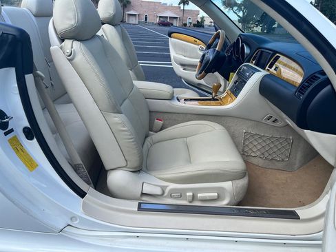 Used 2005 Lexus SC 430 Convertible RWD image 30