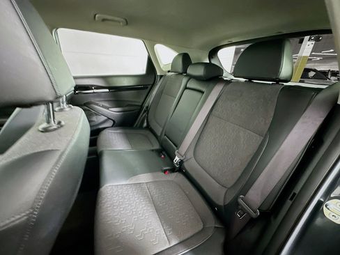Used 2025 Kia Seltos S image 26