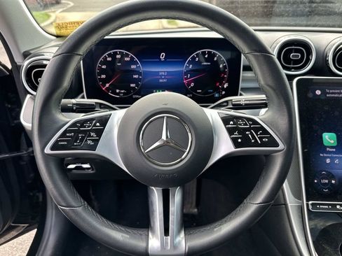 Used 2025 Mercedes-Benz C 300 4MATIC Sedan image 16