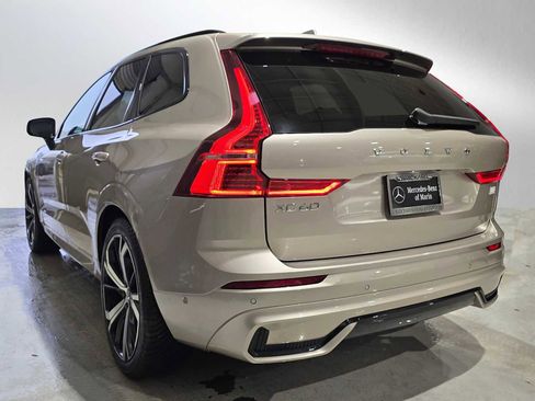 Used 2023 Volvo XC60 T8 Ultimate image 5