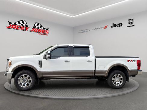 Used 2020 Ford F250 King Ranch w/ King Ranch Ultimate Package AWD/4WD image 2