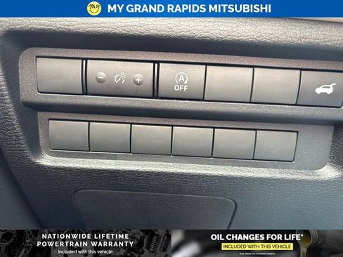 New 2026 Mitsubishi Outlander SE AWD/4WD image 29