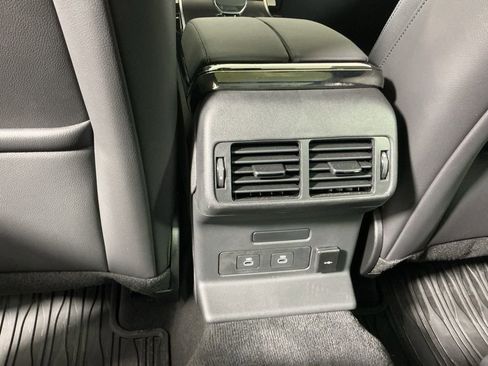 Used 2026 Land Rover Range Rover Velar Dynamic SE image 25