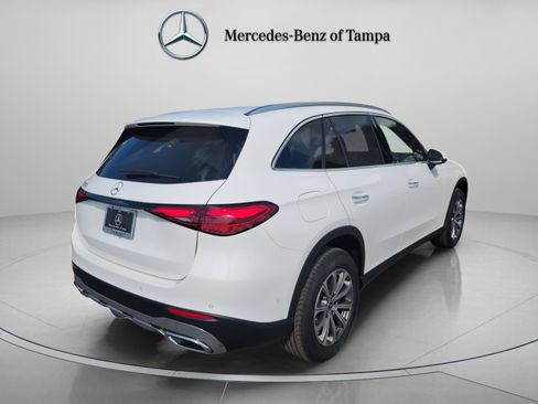 Certified 2026 Mercedes-Benz GLC 300 image 4