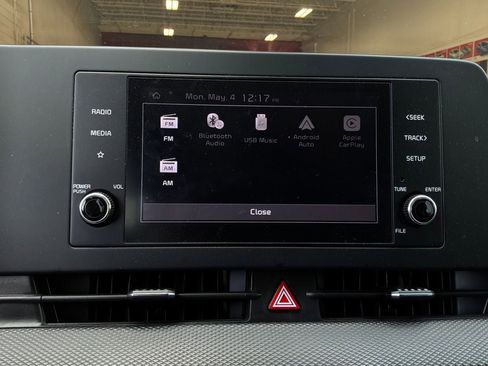 Used 2025 Kia Sportage LX AWD/4WD image 29