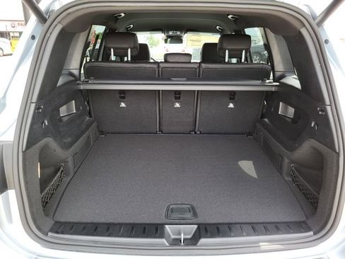 Certified 2025 Mercedes-Benz GLB 250 4MATIC image 8