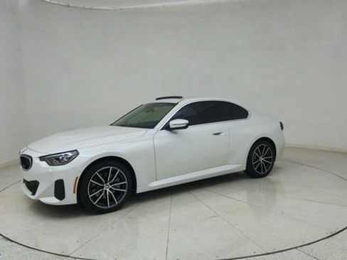Used 2025 BMW 230i xDrive Coupe w/ Premium Package image 62
