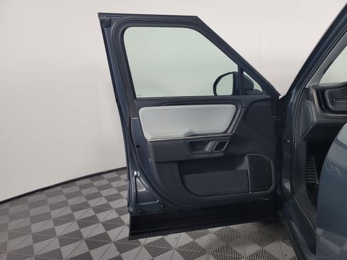 Used 2024 Rivian R1S Adventure AWD/4WD image 16
