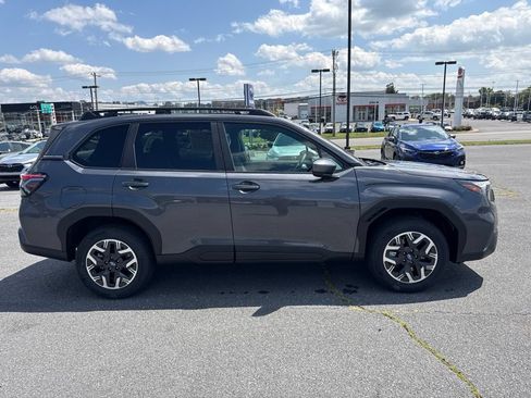 New 2026 Subaru Forester Premium AWD/4WD image 6