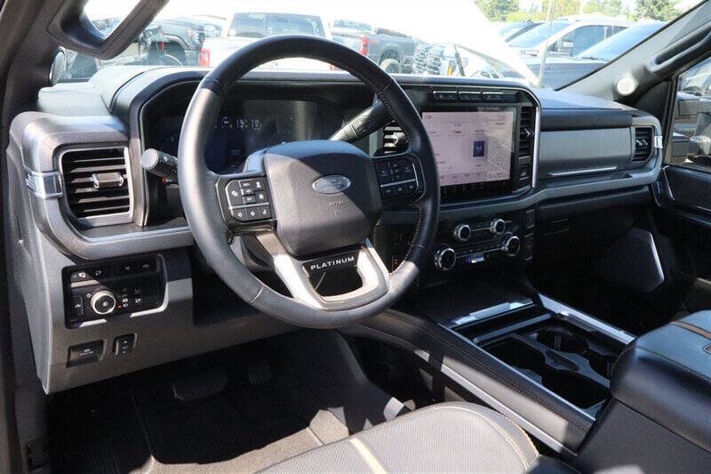 Used 2024 Ford F250 Platinum AWD/4WD image 21
