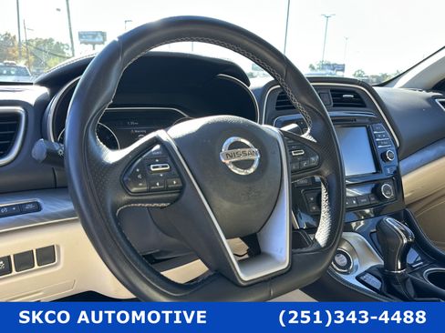 Used 2018 Nissan Maxima 3.5 SV image 18