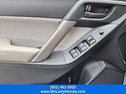 Used 2017 Subaru Forester 2.5i Premium w/ All-Weather Package AWD/4WD image 32