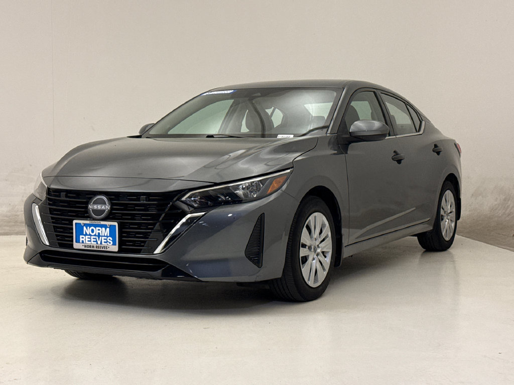 Used 2024 Nissan Sentra S w/ Lighting Package FWD image 2