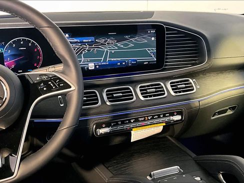 New 2026 Mercedes-Benz GLE 450 4MATIC Coupe image 8