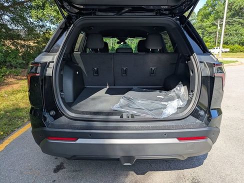 New 2026 Chevrolet Equinox LT FWD image 27