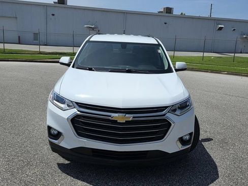 Used 2020 Chevrolet Traverse LT AWD/4WD image 2