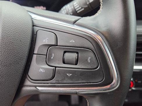 Used 2025 Buick Encore GX Preferred FWD image 25
