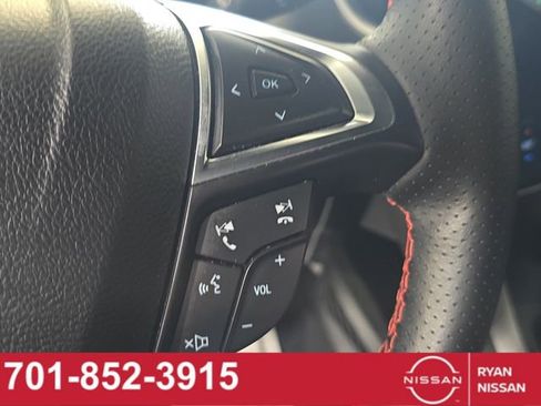 Used 2023 Ford Edge ST-Line image 23