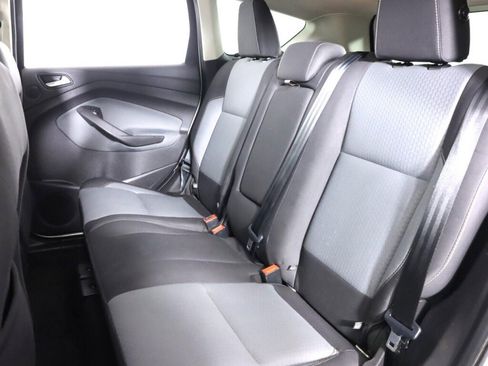 Used 2018 Ford Escape SE w/ SE Sync 3 Package FWD image 32