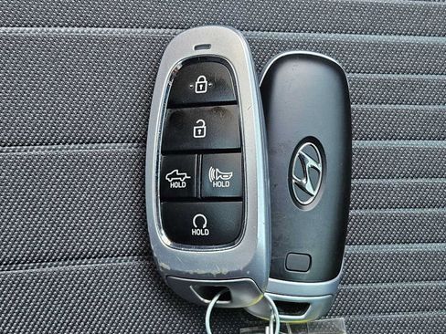 Used 2024 Hyundai Santa Cruz SEL w/ Activity Package AWD/4WD image 32