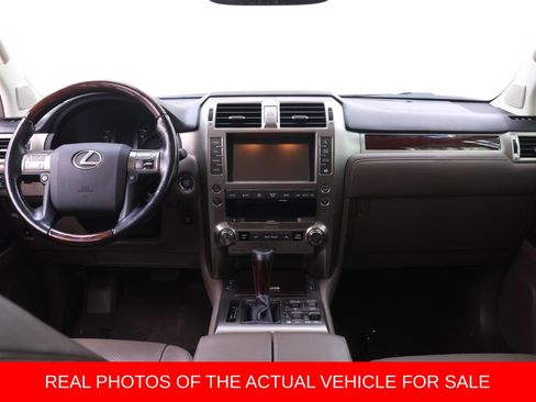 Used 2017 Lexus GX 460 Luxury AWD/4WD image 5