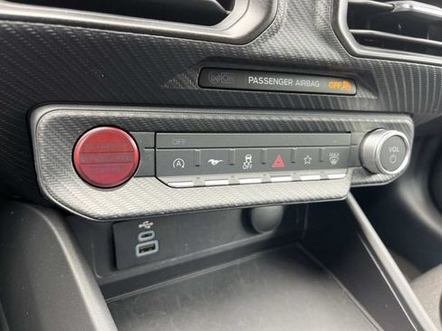 Certified 2024 Ford Mustang Coupe RWD image 36