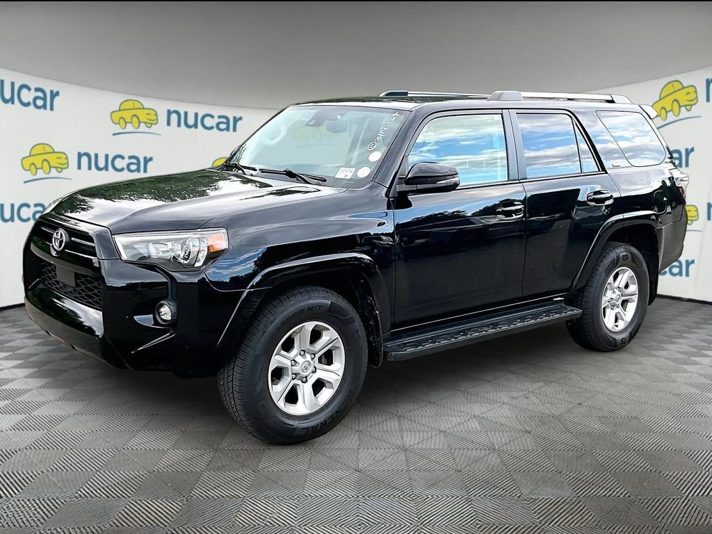 Certified 2022 Toyota 4Runner SR5 Premium AWD/4WD image 3