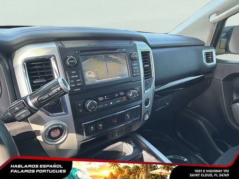 Used 2017 Nissan Titan SV RWD image 21