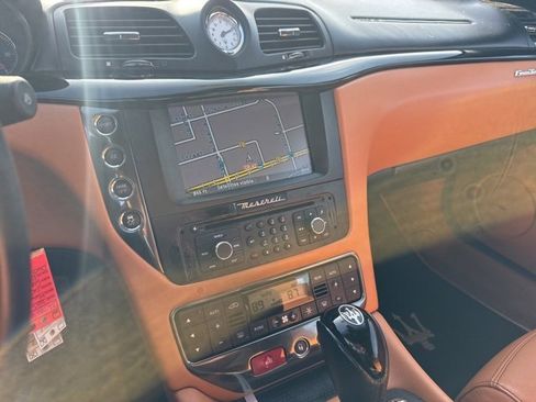 Used 2013 Maserati GranTurismo Sport image 19
