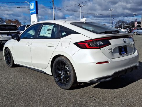 New 2025 Honda Civic Sport image 4