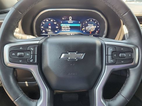 Used 2024 Chevrolet Tahoe Z71 w/ Luxury Package AWD/4WD image 24