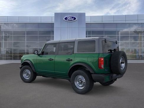 New 2025 Ford Bronco 4-Door image 4
