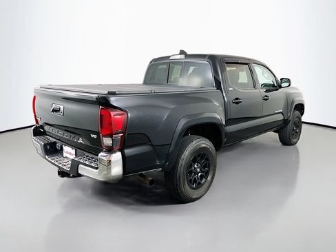 Used 2022 Toyota Tacoma SR5 AWD/4WD image 7
