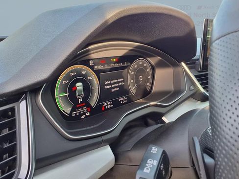 Used 2023 Audi Q5 e Premium Plus w/ Premium Plus Package image 10