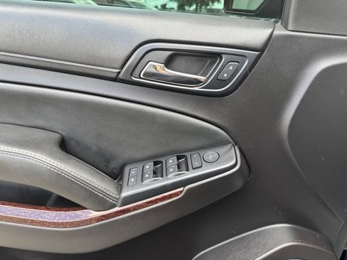 Used 2016 GMC Yukon SLE w/ Convenience Package AWD/4WD image 11