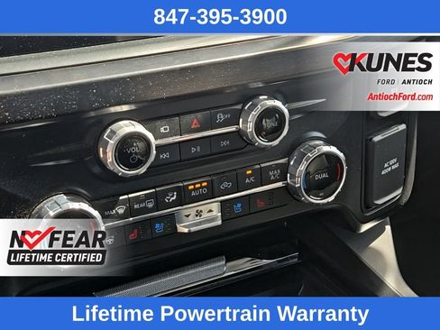 Used 2025 Ford F250 Lariat AWD/4WD image 29