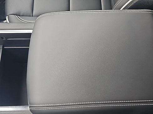 New 2026 GMC Sierra EV Elevation image 25