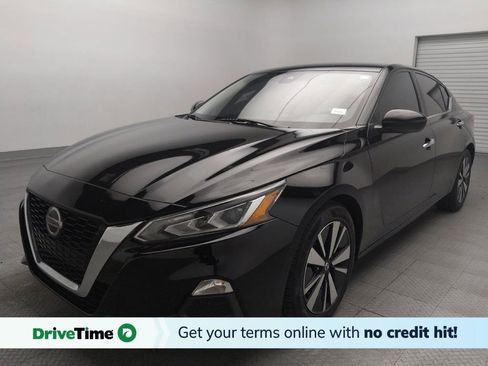 Used 2021 Nissan Altima 2.5 SV FWD image 1