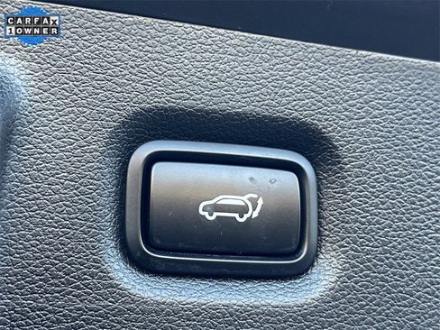 Used 2020 Hyundai Santa Fe SEL w/ Convenience + Premium Package image 26